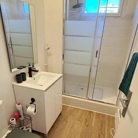 Small Bubble In Toulouse, France T2-parking-1kmmetro-wifi-cosy * Ramonville-Saint-Agne