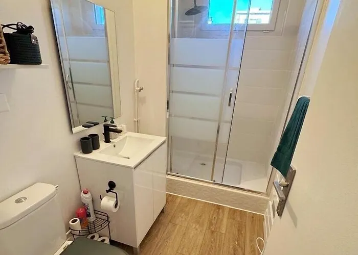 Small Bubble In Toulouse, France T2-parking-1kmmetro-wifi-cosy * Ramonville-Saint-Agne