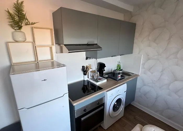 Lejlighed Small Bubble In Toulouse, France T2-parking-1kmmetro-wifi-cosy *