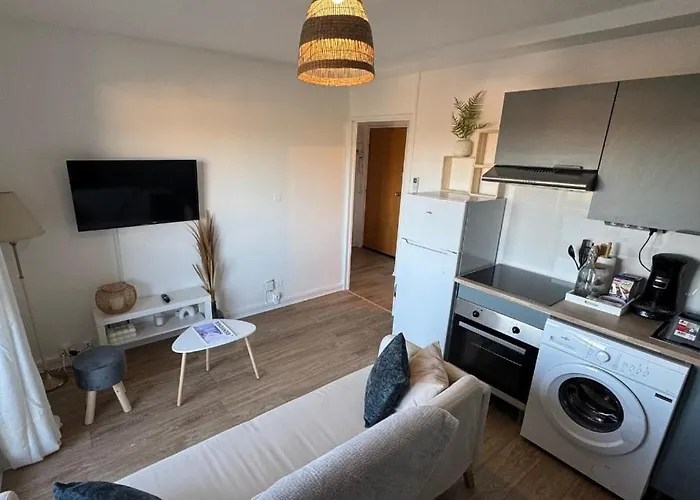 Small Bubble In Toulouse, France T2-parking-1kmmetro-wifi-cosy Lejlighed Ramonville-Saint-Agne